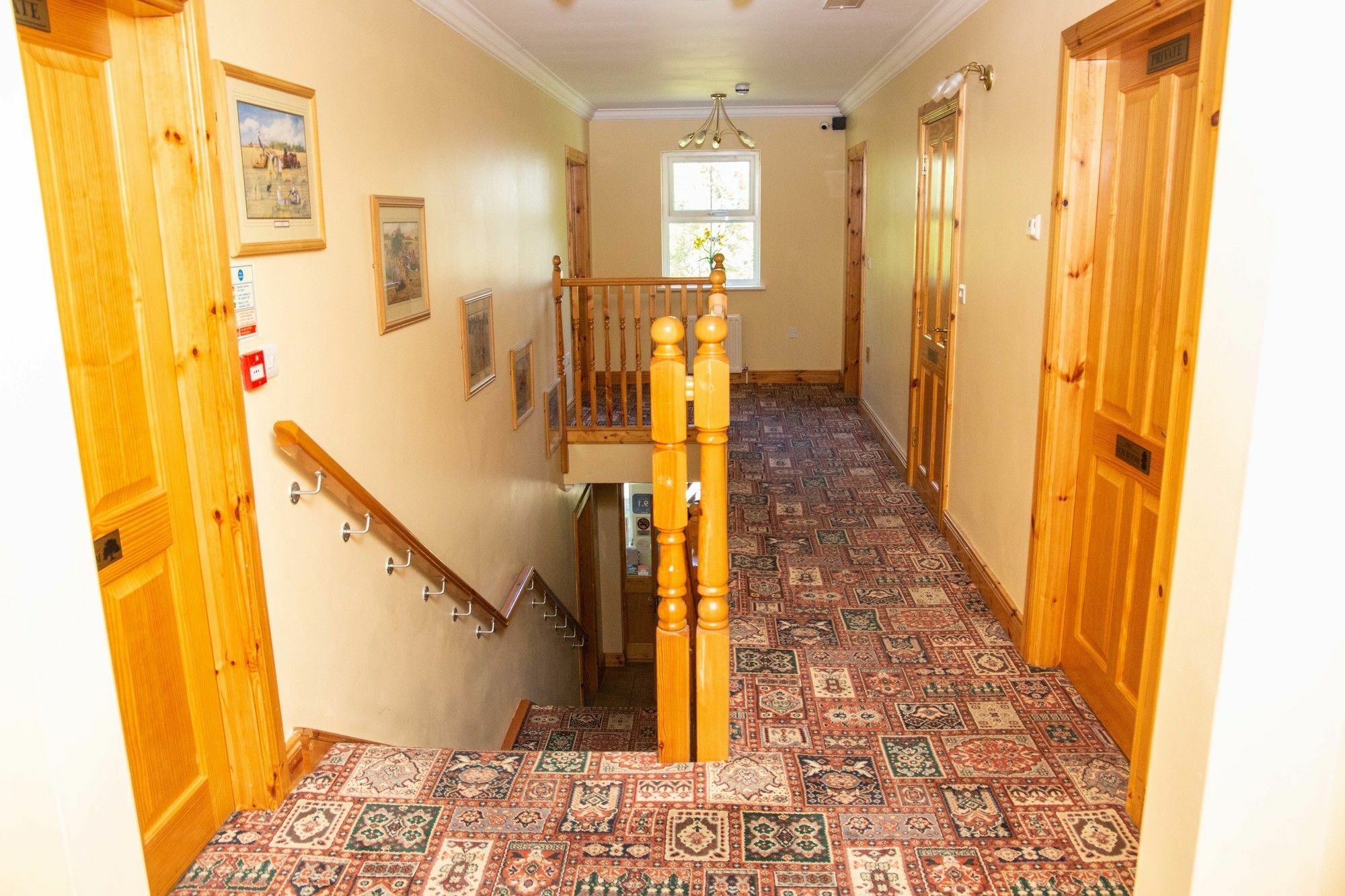 Отель Groarty House/Manor Лондондерри Экстерьер фото